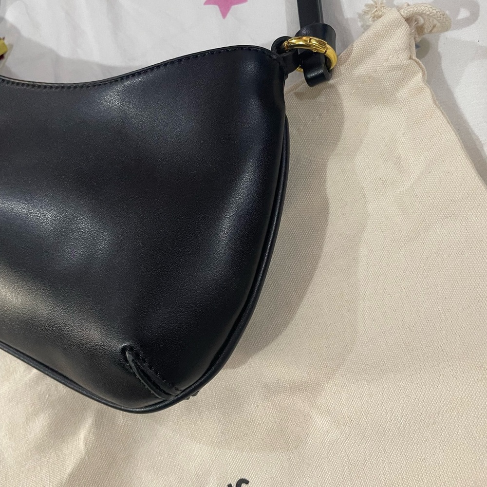 Jacquemus Black Leather Small Shoulder Bag with Gold Logo - Picture 4 of 11